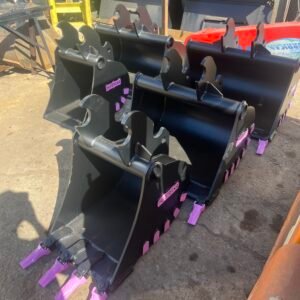 Heavy Duty Excavator Bucket Fabrication - Superior Buckets NJ Workshop Detail 38
