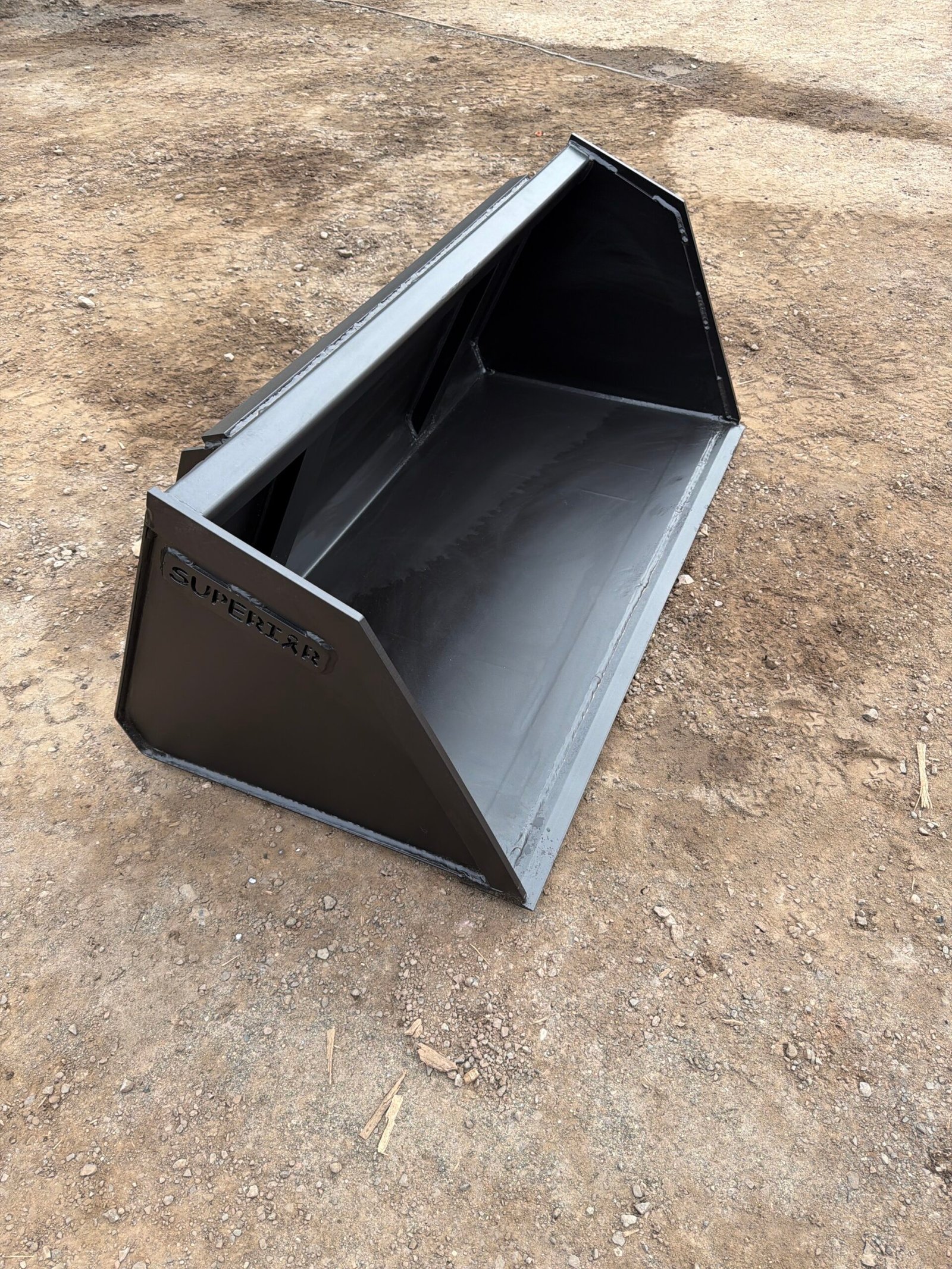 42″ High Capacity Bucket – MT Mount
