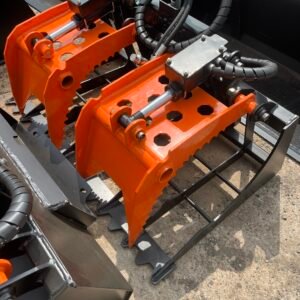 46 inch Grapple Bucket - 6 inch Spacing - Dingo Mount - Superior Buckets NJ